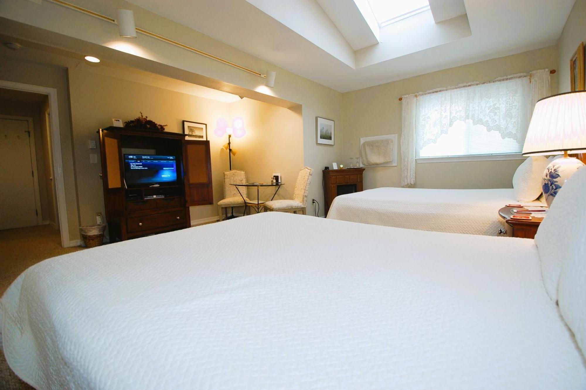 Shaker Mill Inn West Stockbridge Esterno foto