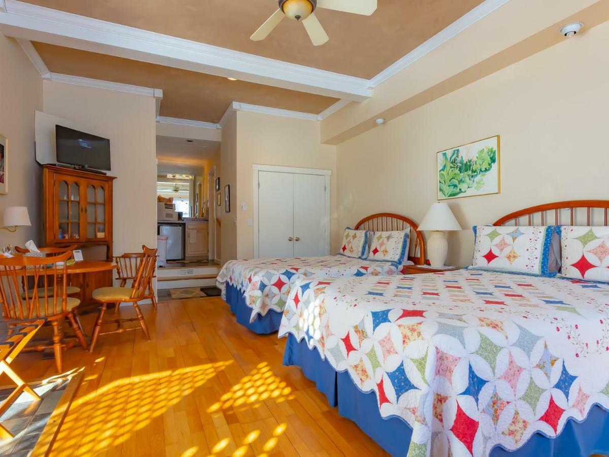 Shaker Mill Inn West Stockbridge Esterno foto
